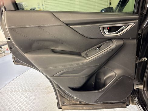 Used 2019 Subaru Forester Limited w/ Popular Package #3 image 31