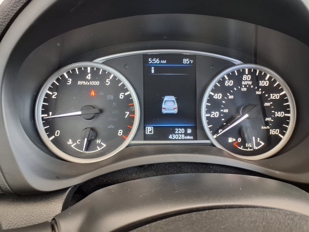 Used 2019 Nissan Sentra SR FWD image 22