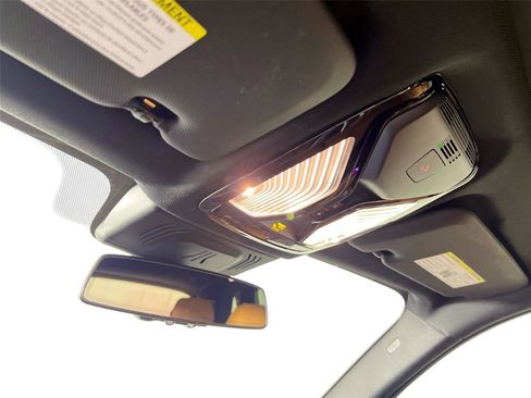 Used 2023 BMW X5 xDrive45e w/ Executive Package image 12