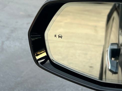 Certified 2021 Cadillac XT5 Premium Luxury w/ LPO, Floor Liner Package image 29