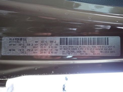 Used 2020 Jeep Gladiator Sport image 19