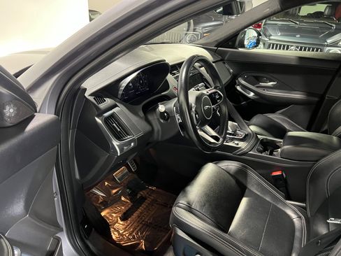 Used 2021 Jaguar E-PACE 300 Sport image 10