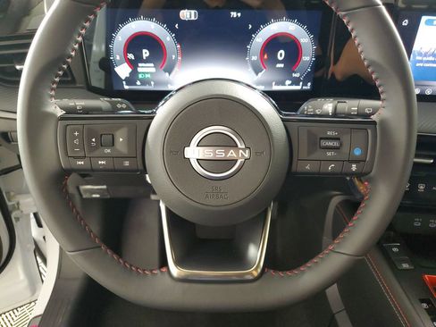 New 2026 Nissan Kicks SR w/ Illumination Package image 21