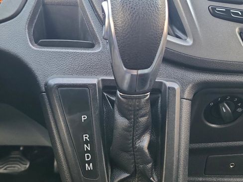 Used 2019 Ford Transit 150 T-150 148 Med Rf 8600 GVWR Sl image 16