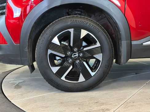Used 2026 Nissan Kicks SV w/ Cold Weather Package AWD/4WD image 24