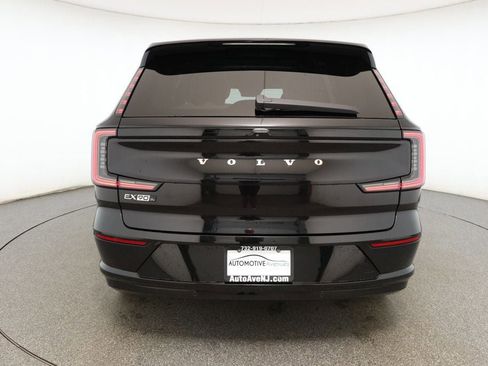 Used 2025 Volvo EX90 Plus image 5
