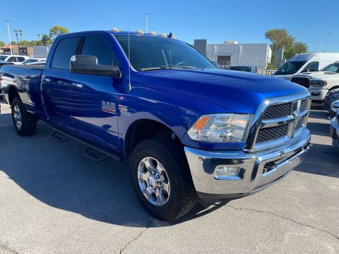 Used 2016 RAM 2500 SLT w/ Protection Group AWD/4WD image 3