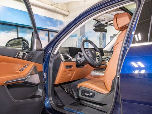 New 2026 BMW ALPINA XB7 image 13