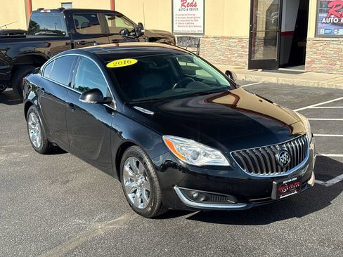 Used 2016 Buick Regal AWD image 4