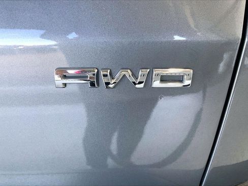 Certified 2024 Ford Escape Active AWD/4WD image 7