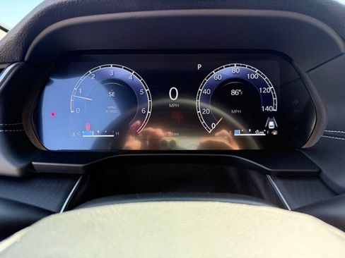 New 2025 Jeep Grand Cherokee Laredo X w/ Luxury Tech Group I image 17