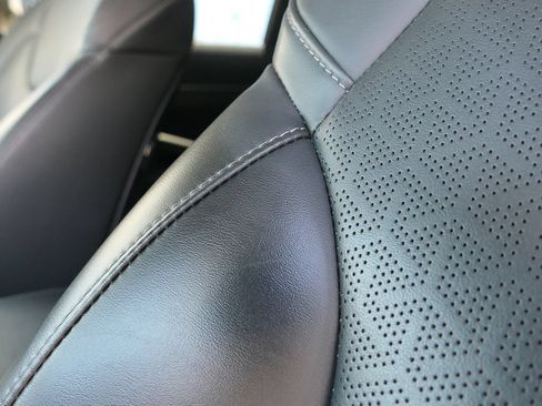 Used 2023 Kia Sorento EX w/ Panoramic Sunroof Package FWD image 13
