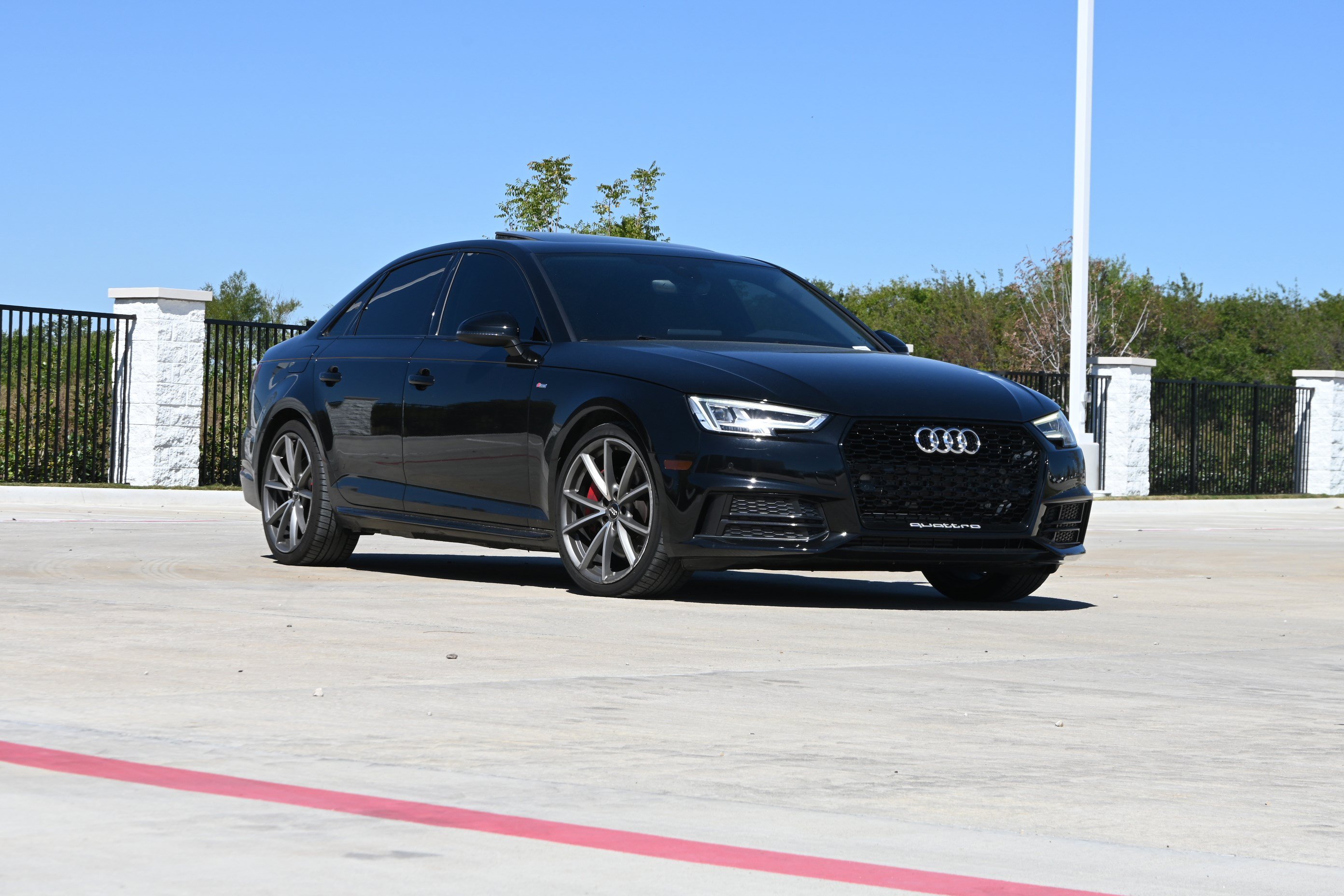 Used 2018 Audi A4 2.0T Premium Plus w/ Premium Plus Package AWD/4WD image 2