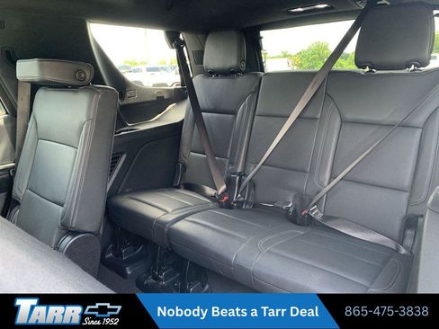 Used 2025 Chevrolet Tahoe LT RWD image 25