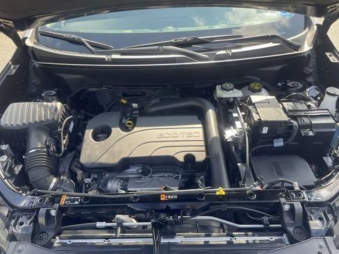 Certified 2024 Chevrolet Equinox LT FWD image 25