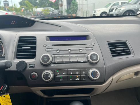 Used 2011 Honda Civic LX image 10