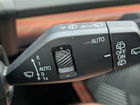 Used 2025 BMW X3 xDrive30i AWD/4WD image 63