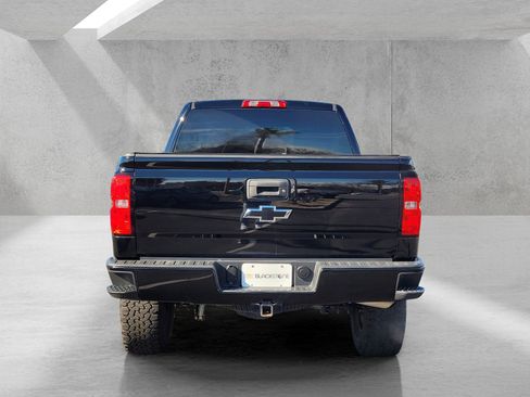 Used 2018 Chevrolet Silverado 1500 LT w/ All Star Edition image 5