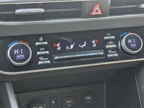 Used 2020 Hyundai Sonata Limited image 19