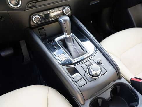 Used 2017 MAZDA CX-5 Touring w/ I-ACTIVSENSE Package image 25