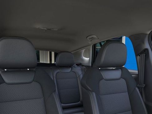 New 2026 Chevrolet Trax LT w/ Driver Confidence Package image 25