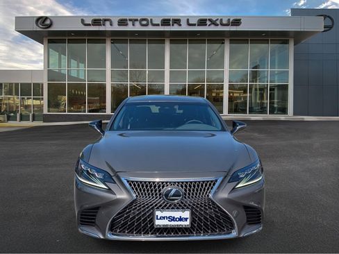 Used 2019 Lexus LS 500 AWD w/ Accessory Package (Z2) image 8