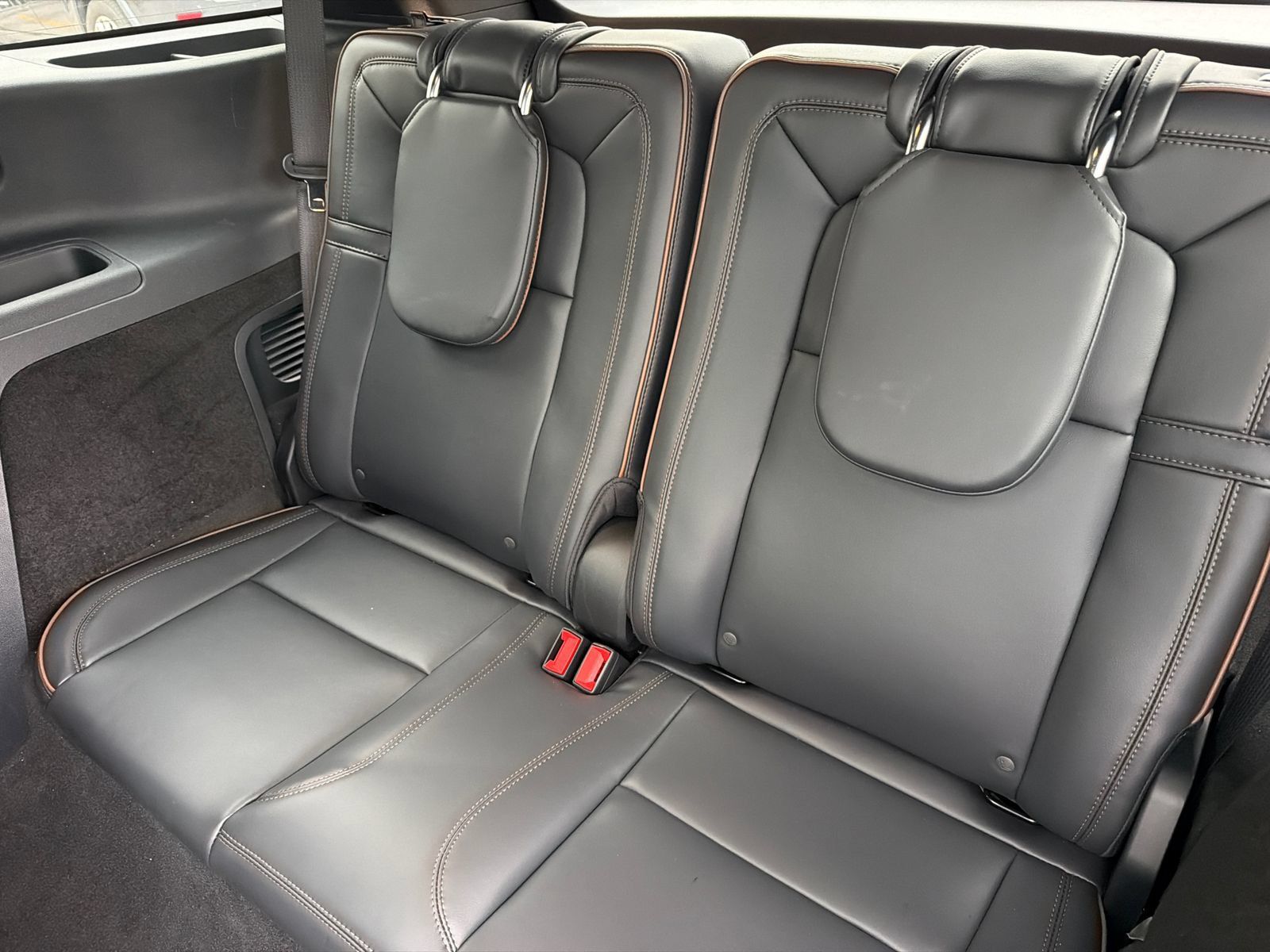New 2027 Lincoln Aviator Black Label w/ Black Label Special Edition AWD/4WD image 21