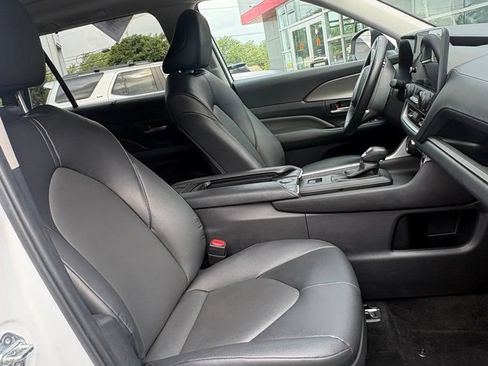 Used 2025 Toyota Grand Highlander AWD image 15