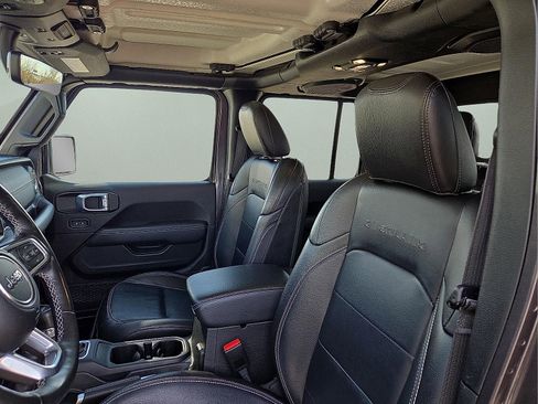 Used 2021 Jeep Gladiator Overland w/ Popular Equipment Package image 13