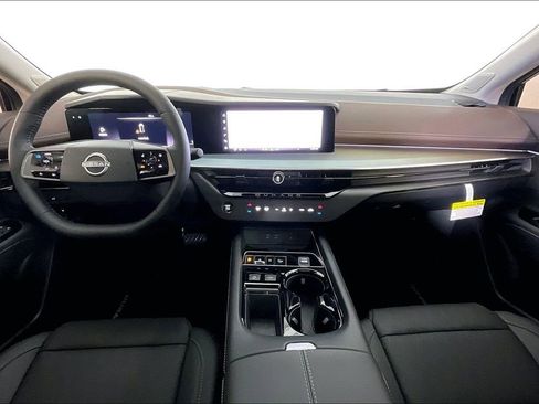 New 2026 Nissan Murano Platinum w/ Cargo Package image 2