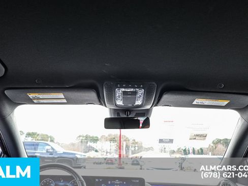 Used 2025 Mercedes-Benz GLA 250 4MATIC image 60