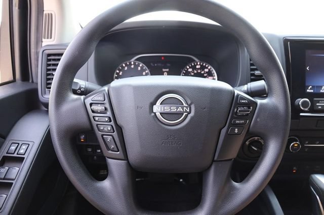 Used 2022 Nissan Frontier S w/ Technology Package AWD/4WD image 11
