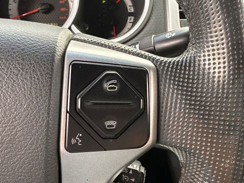 Used 2014 Toyota Tacoma 4x4 Double Cab w/ SR5 Package image 30