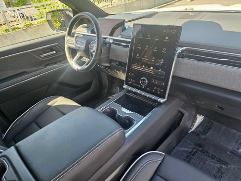 Used 2026 GMC Sierra EV Elevation AWD/4WD image 10