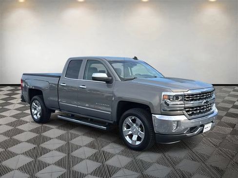 Used 2017 Chevrolet Silverado 1500 LTZ w/ Sport Package AWD/4WD image 3