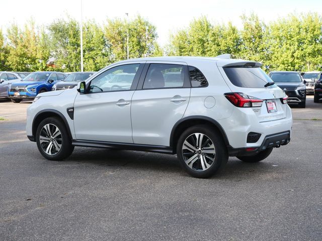 Used 2026 Mitsubishi Outlander Sport ES AWD/4WD image 4