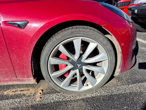 Used 2018 Tesla Model 3 Long Range AWD/4WD image 15