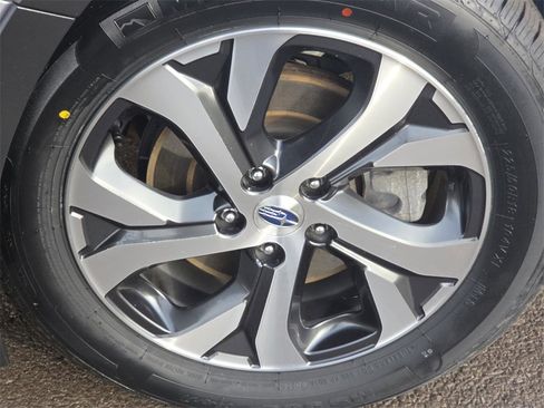 Used 2022 Subaru Outback Limited image 10