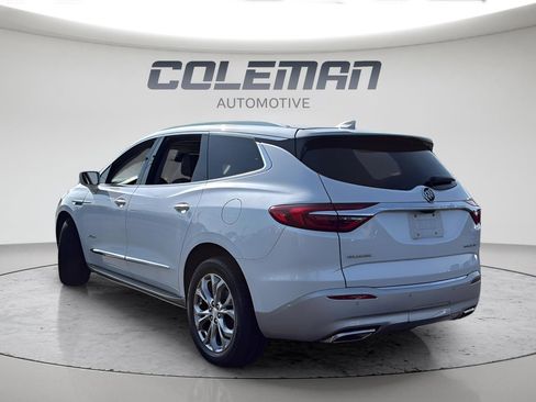 Used 2018 Buick Enclave Avenir w/ Avenir Technology Package image 3