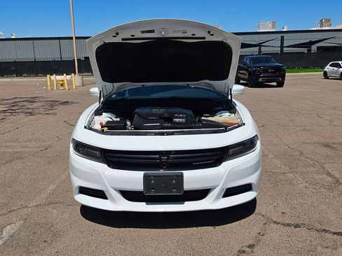 Used 2020 Dodge Charger SXT w/ Leather Interior Group RWD image 39