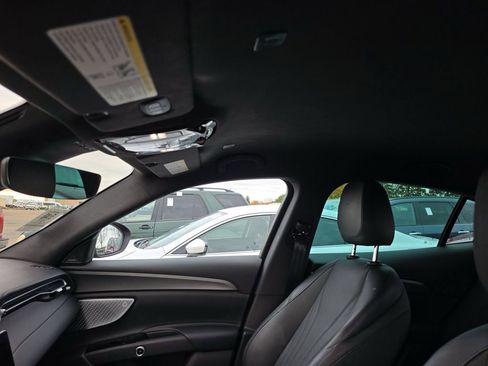 Used 2024 Maserati Grecale GT image 13