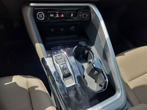 New 2026 Audi Q5 Premium AWD/4WD image 22