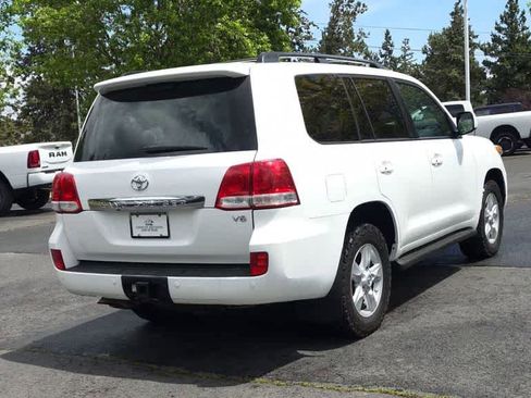 Used 2009 Toyota Land Cruiser AWD/4WD image 8