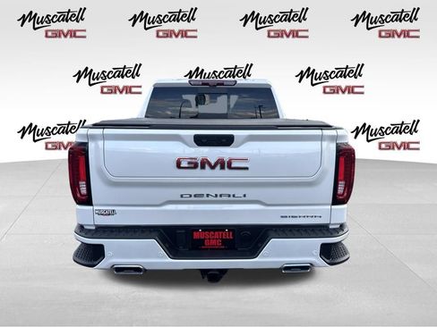 Used 2025 GMC Sierra 1500 Denali w/ Technology Package AWD/4WD image 4