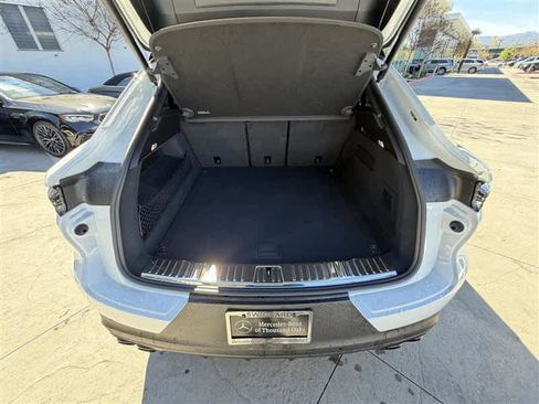 Used 2024 Porsche Cayenne Coupe image 10