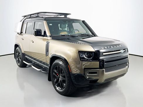 Used 2021 Land Rover Defender 110 X AWD/4WD image 3
