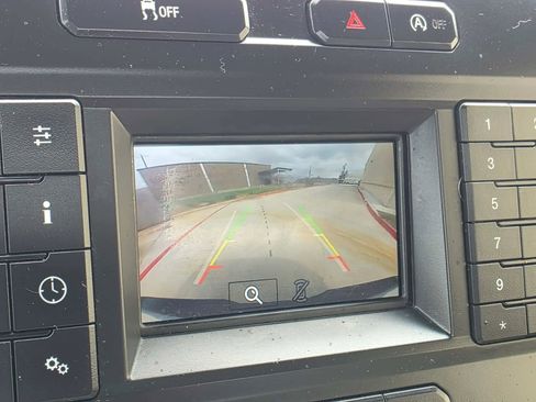 Used 2018 Ford F150 XL w/ Equipment Group 101A Mid RWD image 17