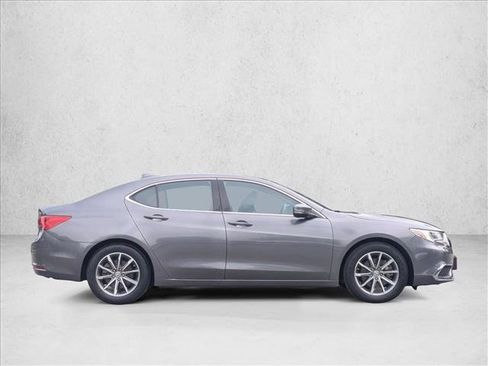 Used 2020 Acura TLX w/ Technology Package FWD image 4