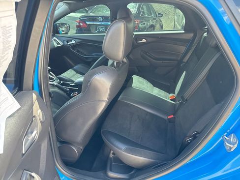 Used 2017 Ford Focus RS AWD/4WD image 19