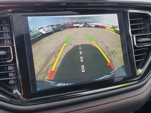 Used 2023 Dodge Durango R/T AWD/4WD image 17